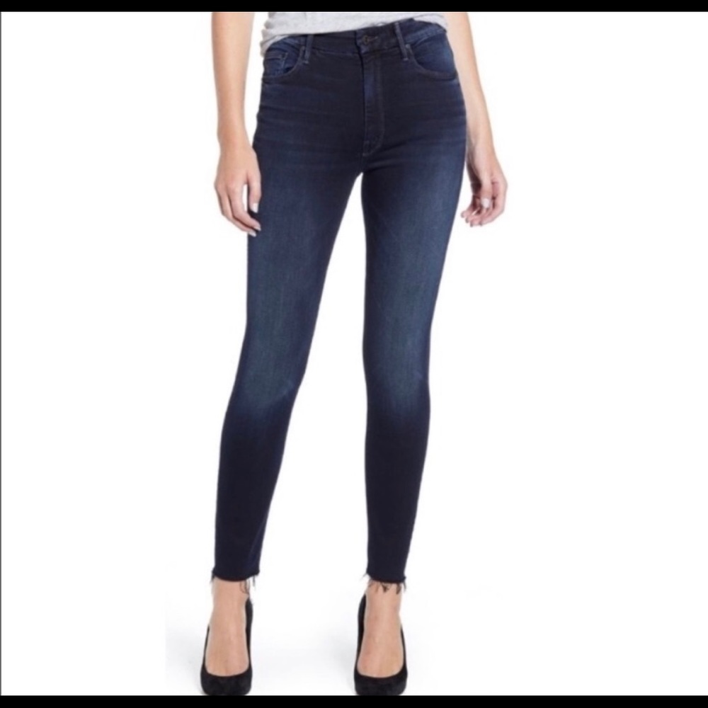 MOTHER JEANS HIGH WAISTED LOOKER ANKLE FRAY